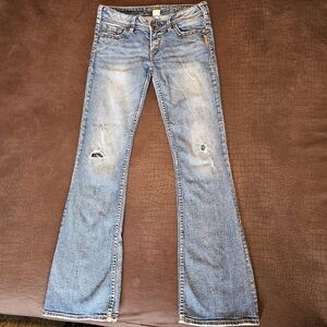 Silver Jeans Pioneer Bootcut Light Wash Distressed W28/L32 Embellished Pockets